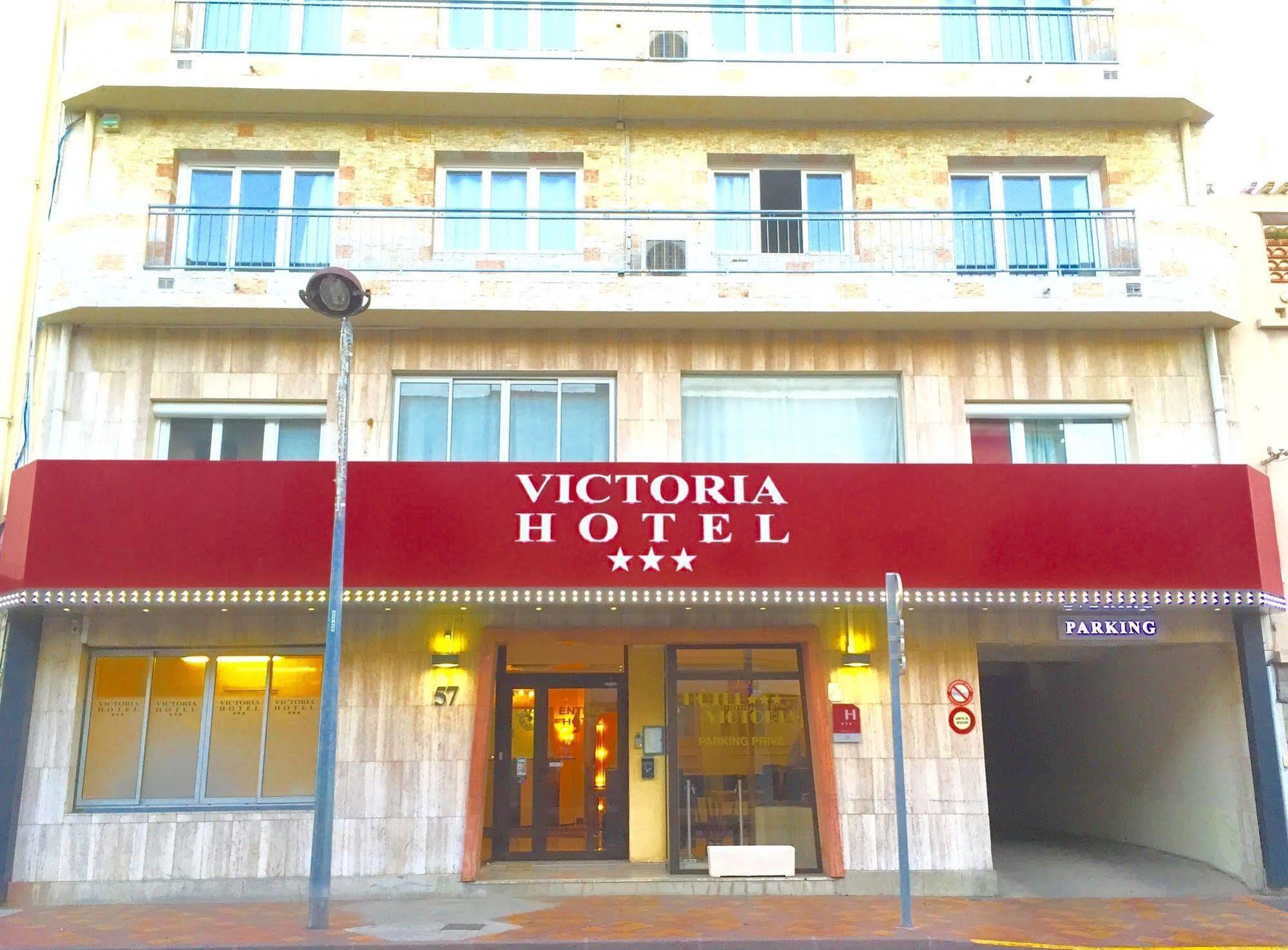 Victoria Hotel Перпиньан Экстерьер фото